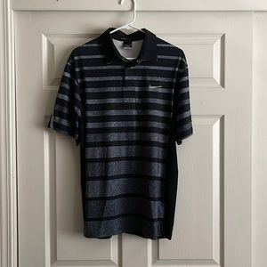 Nike Tiger Woods black golf shirt size small.